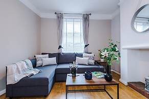 Stunning Home Amazing Location Great For Groups
