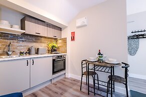 NEW Pristine Studio in the City-centre Sleeps 2