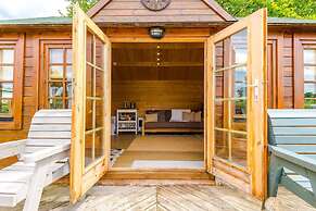NEW Stunning Cottage Ideal for Families Groups