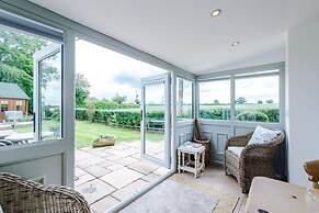 NEW Stunning Cottage Ideal for Families Groups