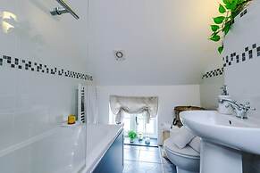NEW Stunning Cottage Ideal for Families Groups