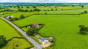 NEW Stunning Cottage Ideal for Families Groups
