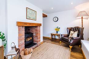 NEW Stunning Cottage Ideal for Families Groups