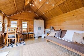 NEW Stunning Cottage Ideal for Families Groups