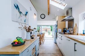 NEW Stunning Cottage Ideal for Families Groups