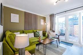 Gorgeous Home in Chester Sleeps 6 With Parking