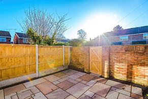 Gorgeous Home in Chester Sleeps 6 With Parking