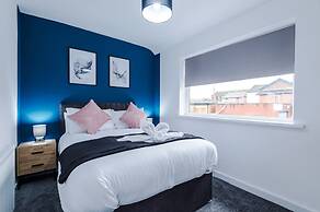 Spacious 3-bed Ideal for Long-term Business