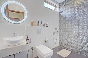 ELIVAAS Villa 39 Serene 6BHK with Pool