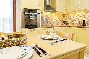 Golden Coast Residences