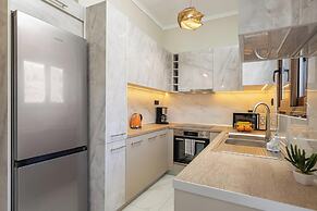 Golden Coast Residences