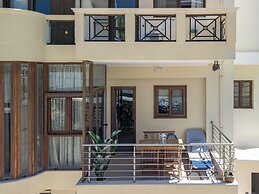 Golden Coast Residences