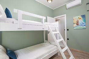 Golden Coast Residences