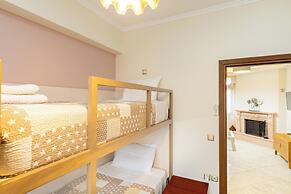 Golden Coast Residences