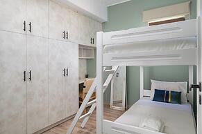 Golden Coast Residences
