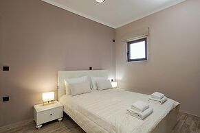 Golden Coast Residences