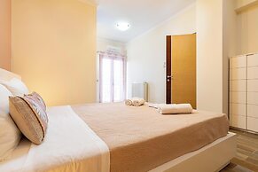 Golden Coast Residences