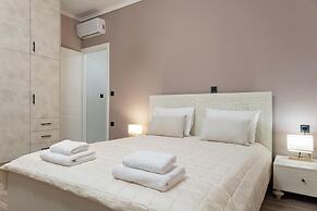 Golden Coast Residences
