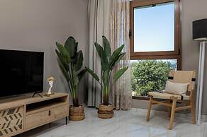 Golden Coast Residences