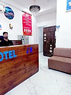 Hotel JK