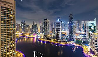 LUX Contemporary Suite Marina View 5