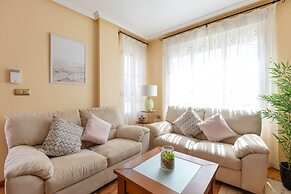 Honey Life Villa by Fidalsa
