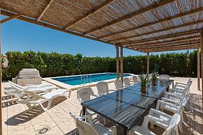 Fidalsa Grand White House