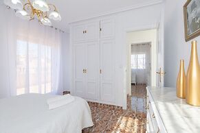 Fidalsa Grand White House