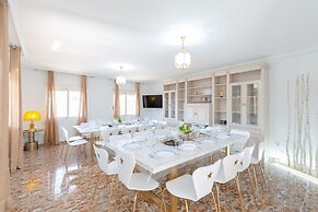 Fidalsa Grand White House