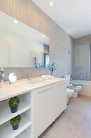 Sunshine Villa by Fidalsa