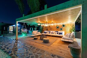 Waterwheel Villa by Fidalsa
