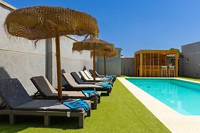 Waterwheel Villa by Fidalsa
