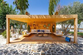 Waterwheel Villa by Fidalsa