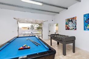 Waterwheel Villa by Fidalsa