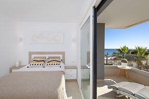 Fidalsa Utopia Junto al mar