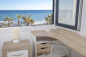 Fidalsa Utopia Junto al mar