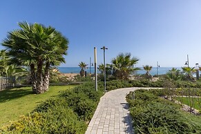 Paradise Views by Fidalsa