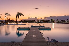 Dreaminblue Villa by Fidalsa