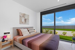 Dreaminblue Villa by Fidalsa