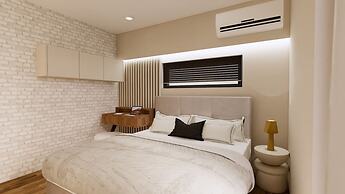 Luxe Athens Riviera Suite  near Beach