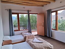 julley ladakh homestay