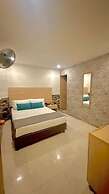 Hotel Mova