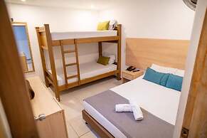 Hotel Mova