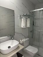 Hostal Palacio Leganitos