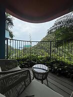 Flamingo Cat Ba Condotel-H2303