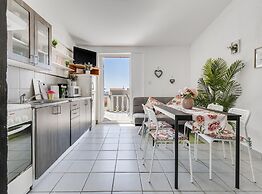 Apartments Villa Mavi, Novalja