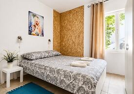 Apartments Villa Mavi, Novalja
