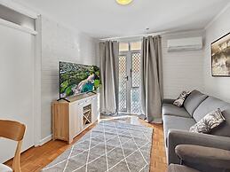 Stylish 1-bed Apartment Near Fremantle