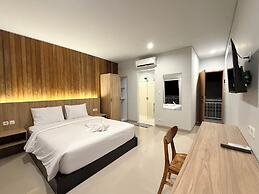 Double A Cozy Living