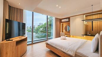 Regal Riverside Villas